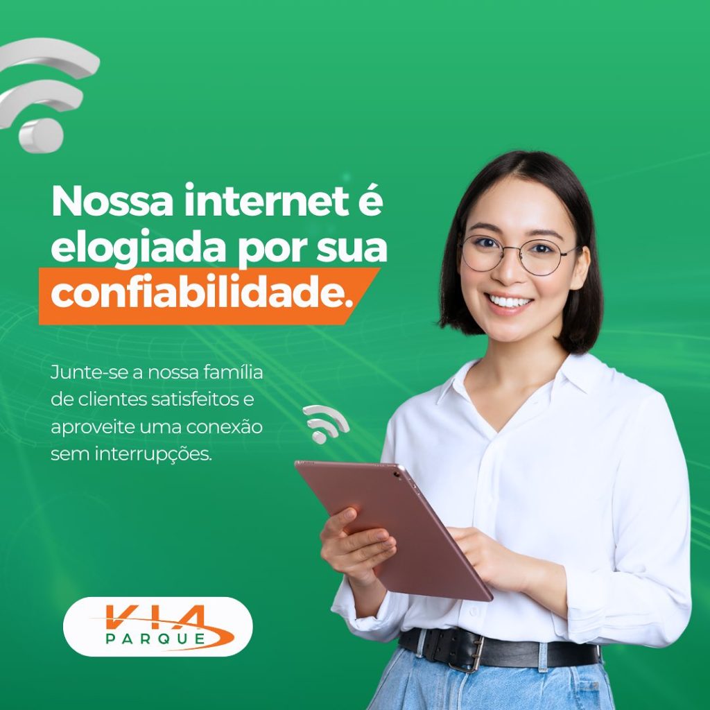 Empresário de Dourados utilizando internet estável no escritório